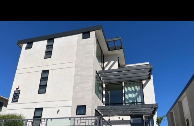 Bayview Townhomes at Point Loma Gallery 1