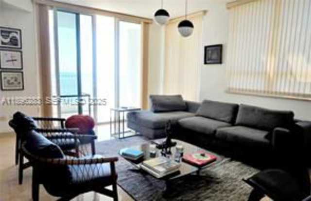 801 Brickell Key Boulevard Gallery 3