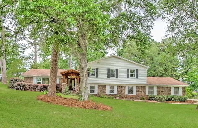 3086 Waterford Drive - 3086 Waterford Drive, Tallahassee, FL 32309