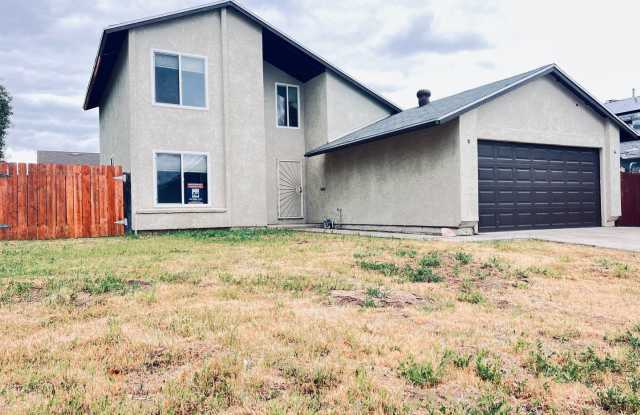 El Cajon Two-Story 4 Bedroom 2 Bath Large Yard photos photos