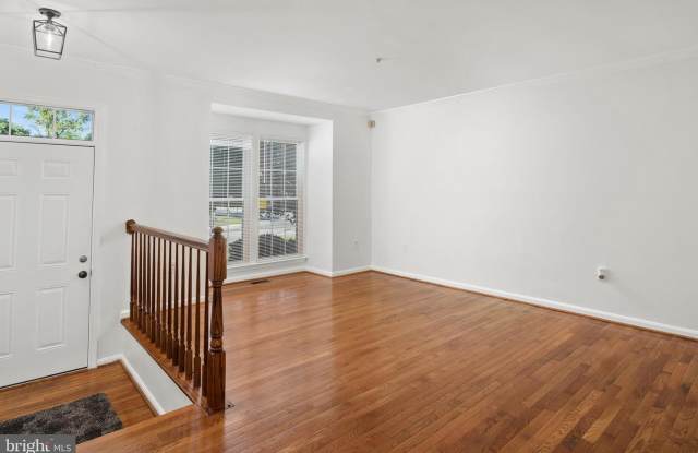 1259 STOCKPORT CT Gallery 3