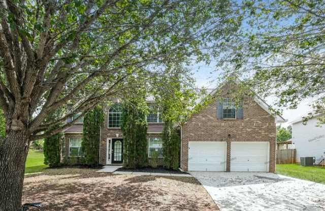 572 Gonzaga Circle Gallery 1