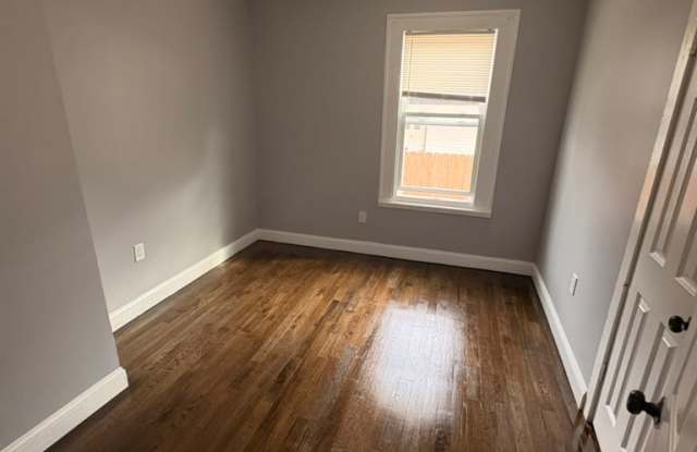 424 Ferry Street - 1L Gallery 4