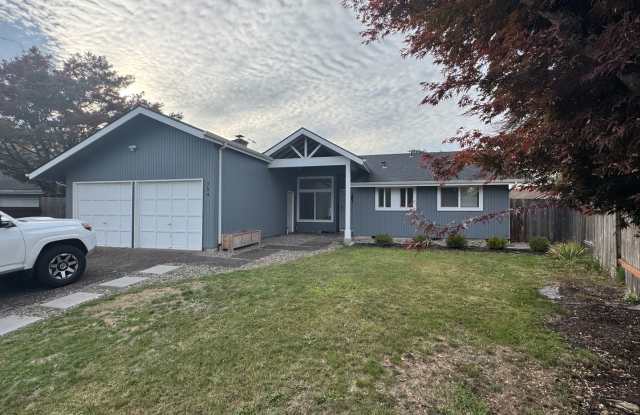 754 Edgemont Way photos photos