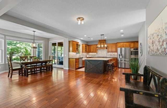10930 Bentwater Lane Gallery 3