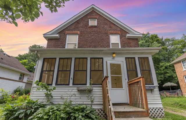Charming 3 Bedroom | 1 Bathroom photos photos