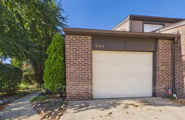 904 Quarry Dr Gallery 2