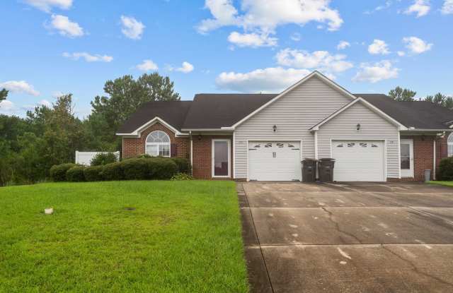 2 bedroom 2 bathroom duplex in Lillington, NC photos photos