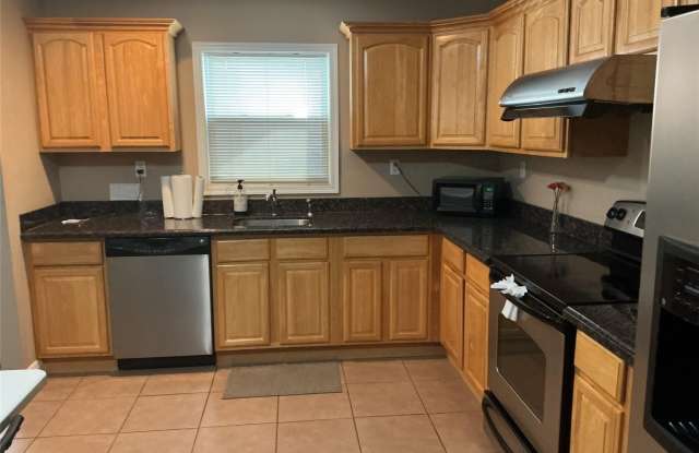 12 E John Street - 12 East John Street, Hicksville, NY 11801