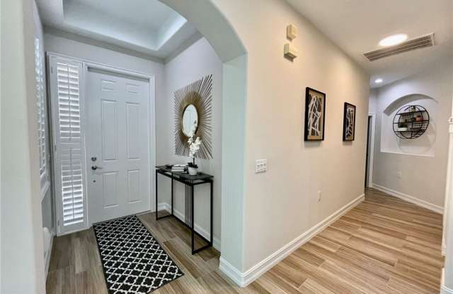 1628 Cayman Court Gallery 3