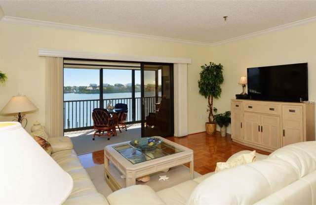 3660 GULF OF MEXICO DRIVE Gallery 2
