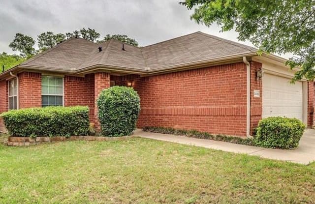 3416 Versante Drive - 3416 Versante Drive, Bedford, TX 76021