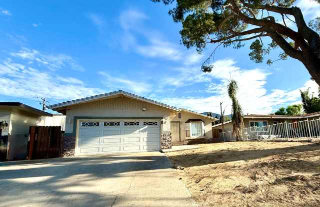 Single Family Home For Leases in San Bernardino photos photos