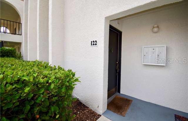 710 OAKGROVE DRIVE Gallery 2