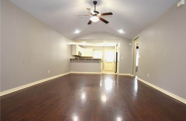 212 Copper Oaks Drive Gallery 2