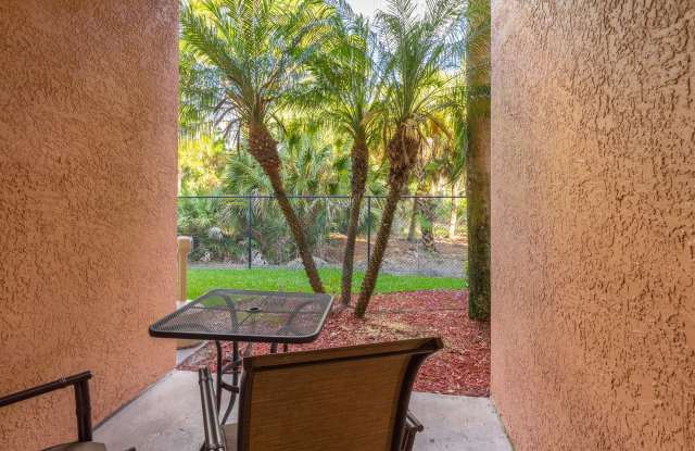 2106 Myrtlewood Circle E Gallery 4