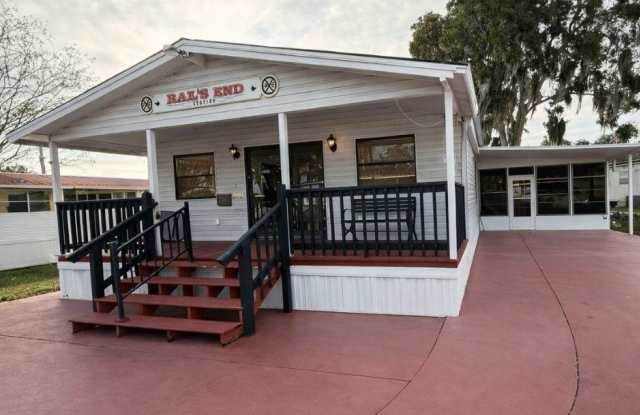 7246 E. State Road 44 photos photos