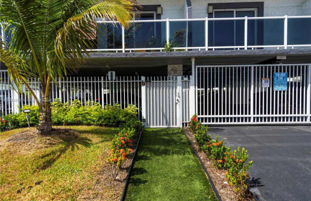 1986 Biarritz Drive Gallery 2