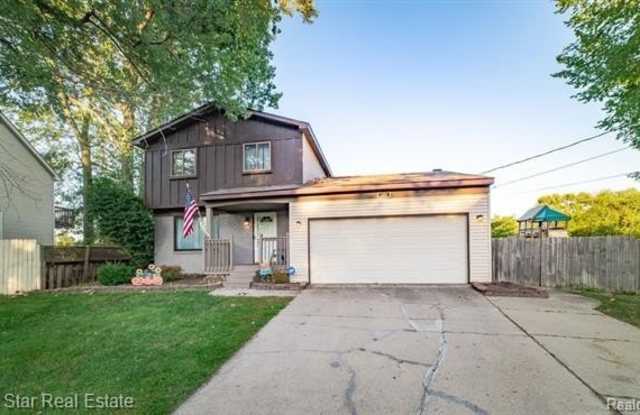 1253 BAMFORD Drive - 1253 Bamford Street, Waterford, MI 48328