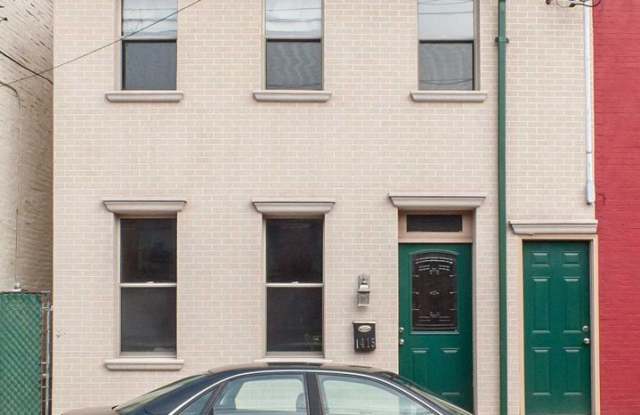 Remodeled 3 bed/2.5 bath in South Side - 1415 Bingham Street, Pittsburgh, PA 15203 Remodeled 3 bed/2.5 bath in South Side - 1415 Bingham Street, Pittsburgh, PA 15203