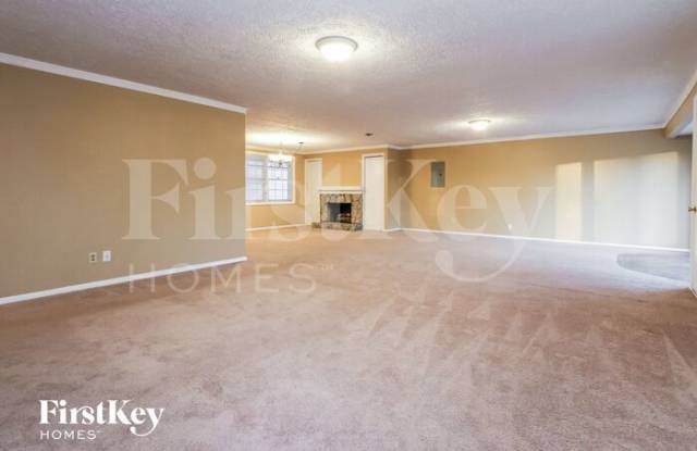 6532 Doris Drive Gallery 2