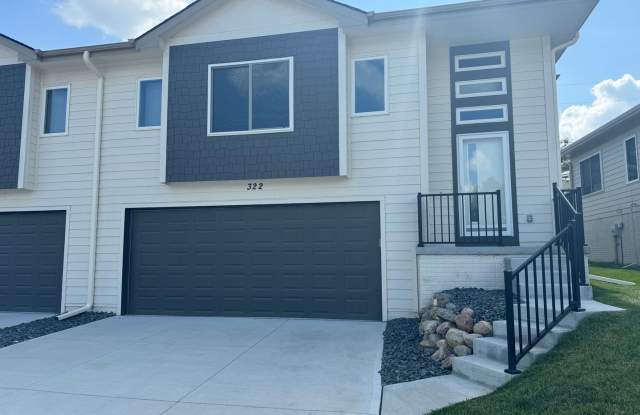 Luxury Bennington Townhome Ready For Move In photos photos