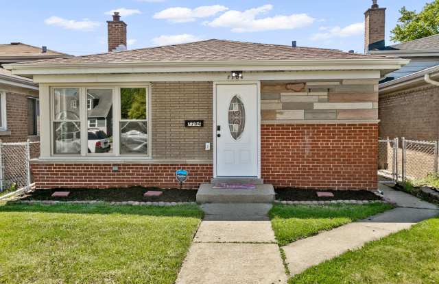 7704 McVicker Avenue photos photos