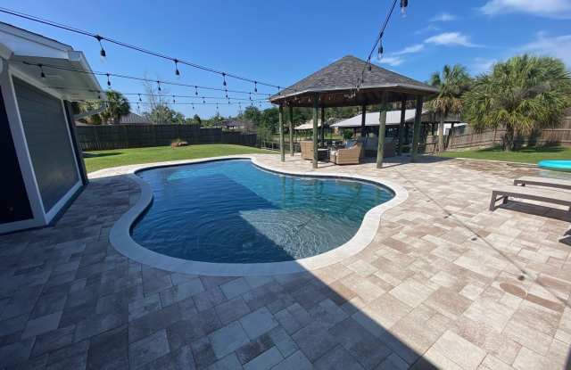 Expansive Waterfront 3Bed/2Ba Entertainer's Dream in Lynn Haven! *SPECIAL: 1/2 OFF 1st Month for New Lease by 12/31/26!* + *Military Incentive!* Gallery 3