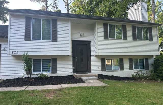 2205 Mill Wood Court Gallery 2