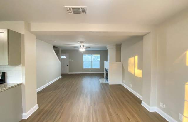 4203 Misty Springs Dr Gallery 2