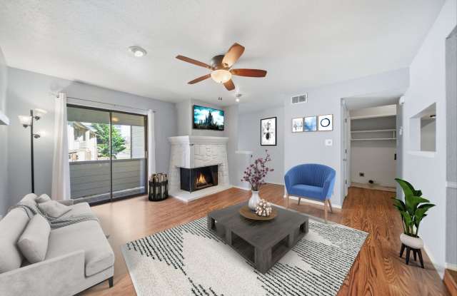 Move-in ready 2-bed, 2-bath condo in the desirable Shadow Mountain community! photos photos