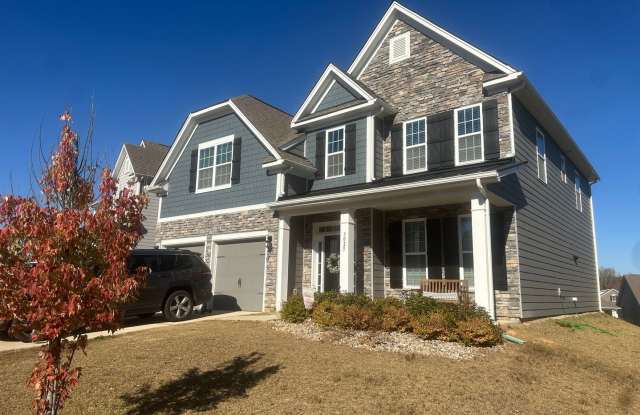 Available Now! Convenient Living  Prime Location - 4 BR, 3BA home for Rent - 3025 Burnello Court, Lincoln County, NC 28080