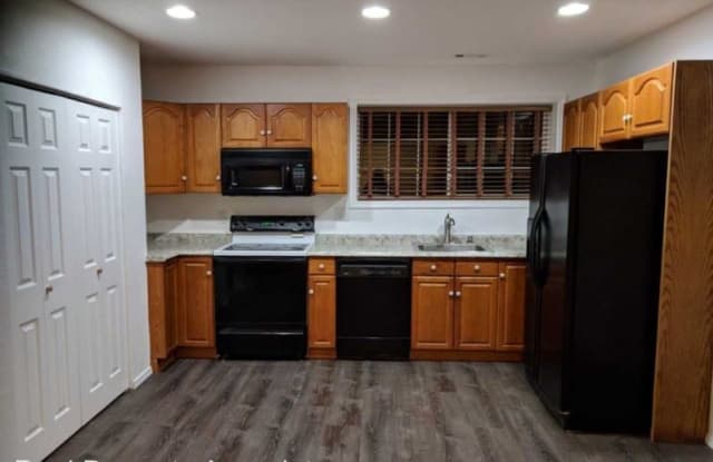 17509 Palomino Dr - 17509 Palomino Drive, Mill Creek East, WA 98012
