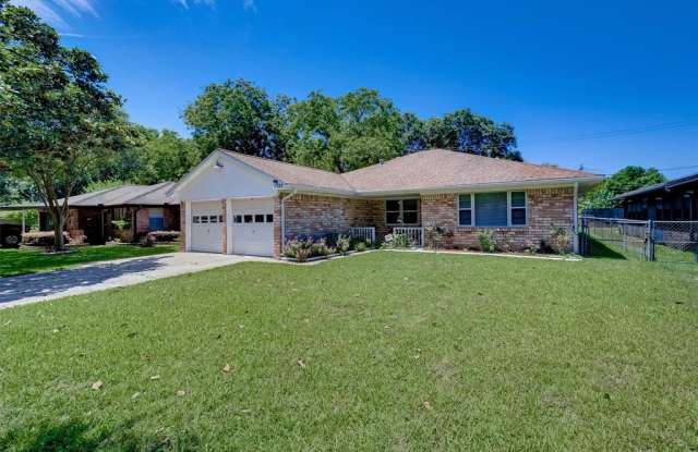 5522 Nina Lee Lane - 5522 Nina Lee Lane, Houston, TX 77092