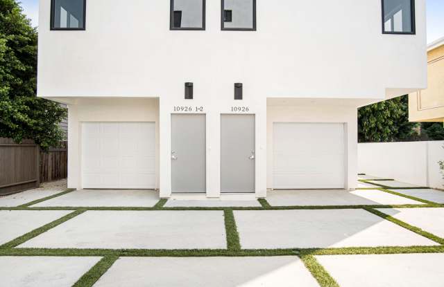 Newly Built 3Bed/3Bath Townhouse Available Now! photos photos