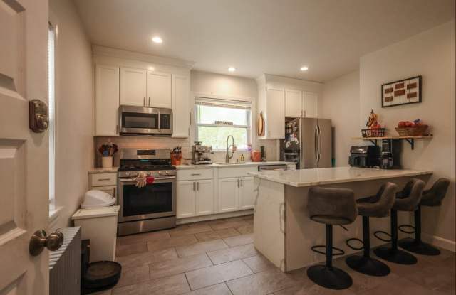 518 Academy Avenue photos photos