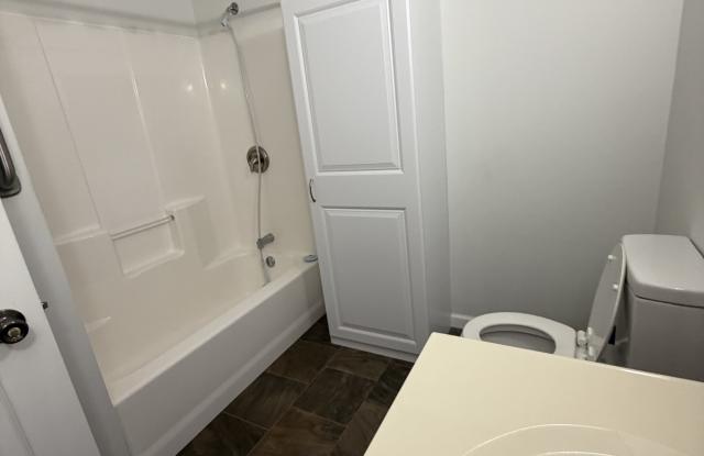 216 Compton Lane - A Gallery 4