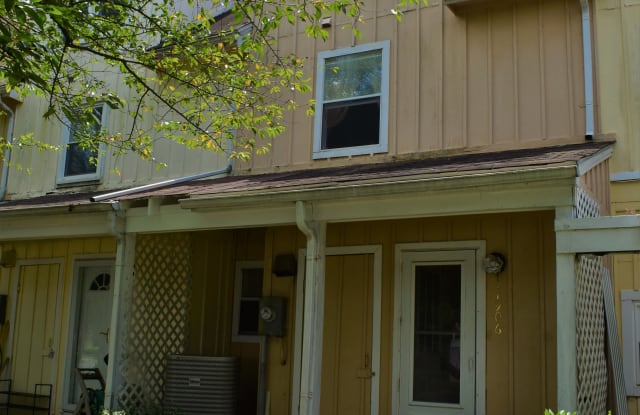 11906 Roan Ln - 11906 Roan Lane, North Potomac, MD 20878