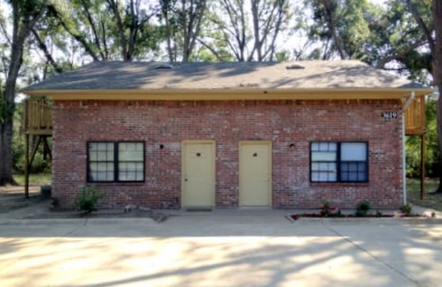 3619 Glenda Avenue - 5 photos photos