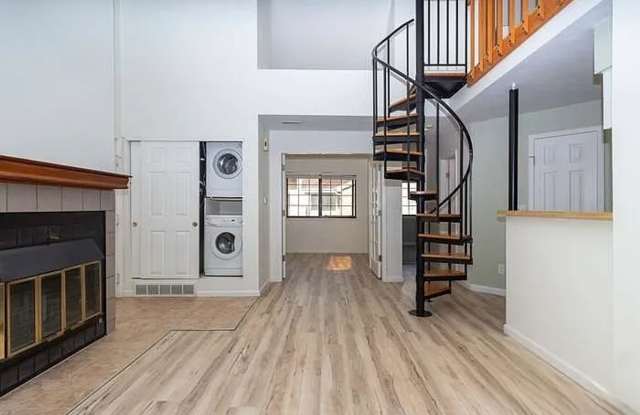 Updated Top-Floor Condo in Boulder’s Powderhorn Community photos photos