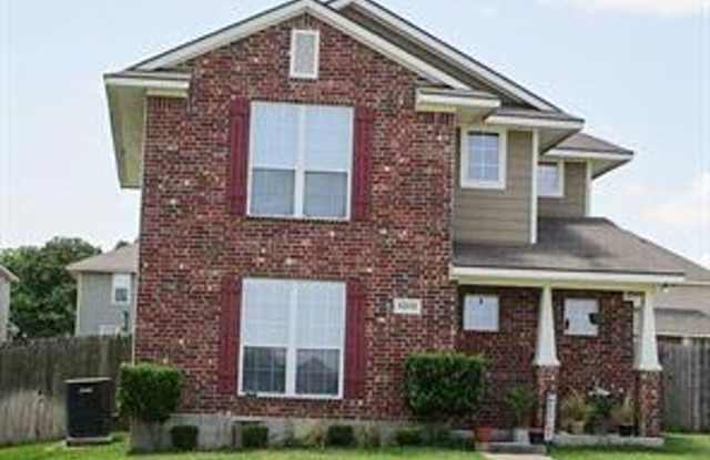 Large 4bed/3 bath Home photos photos