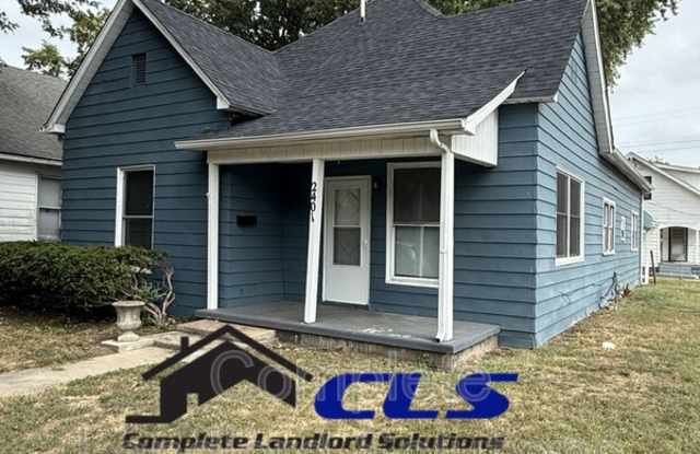 2401 Garfield Avenue photos photos