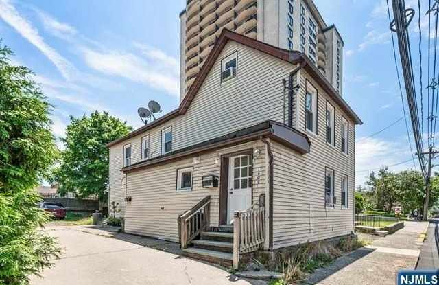 1602 Anderson Avenue photos photos
