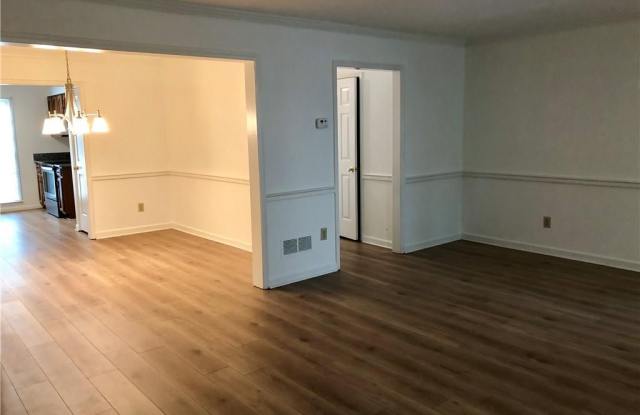 1271 Whitlock Ridge Drive SW Gallery 4