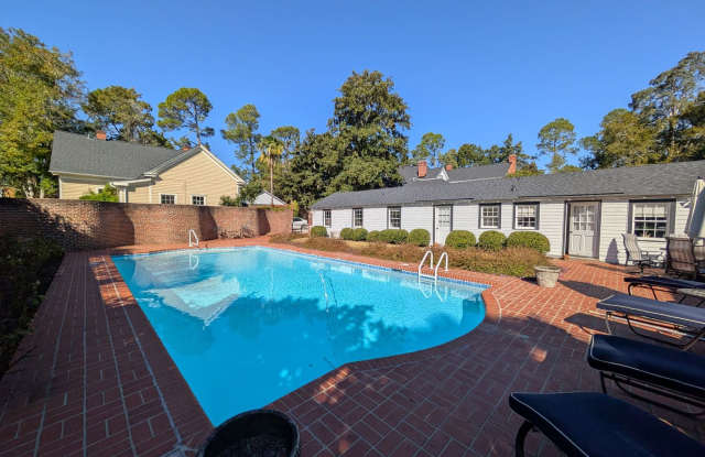 405 Colleton Ave - 405 Colleton Avenue Southeast, Aiken, SC 29801