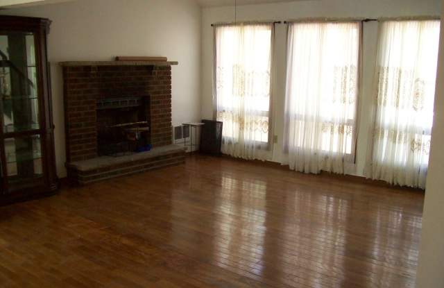 173 Hyland Drive Gallery 2