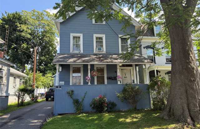 8 Harrison Street unit: 3 photos photos 8 Harrison Street unit: 3 photos photos