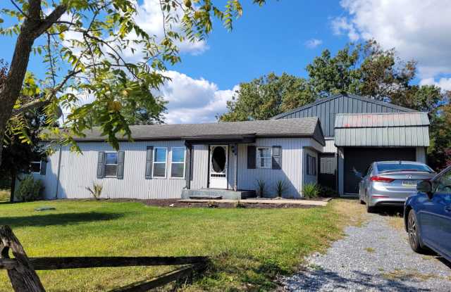 2 BR/1 Bath Mobile Home - $900/mo - Available mid November photos photos