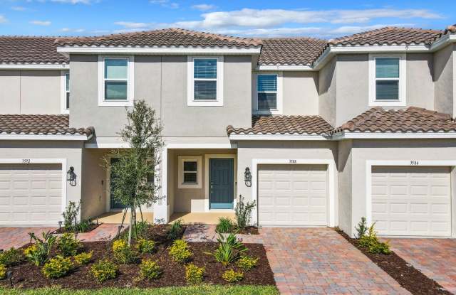 AVAILABLE NOW! 3/2.5 Townhome For Rent in Bellalago! photos photos