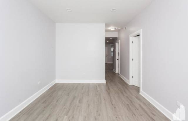 2028 W HOMER STREET Gallery 4